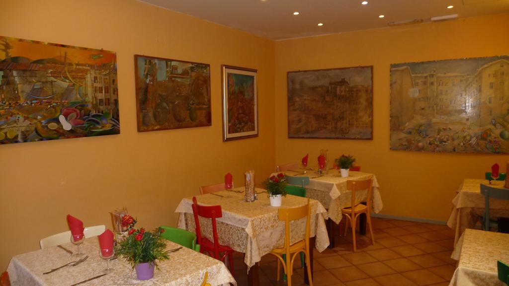 Albergo Ristorante Corsini Pavullo nel Frignano Exterior foto